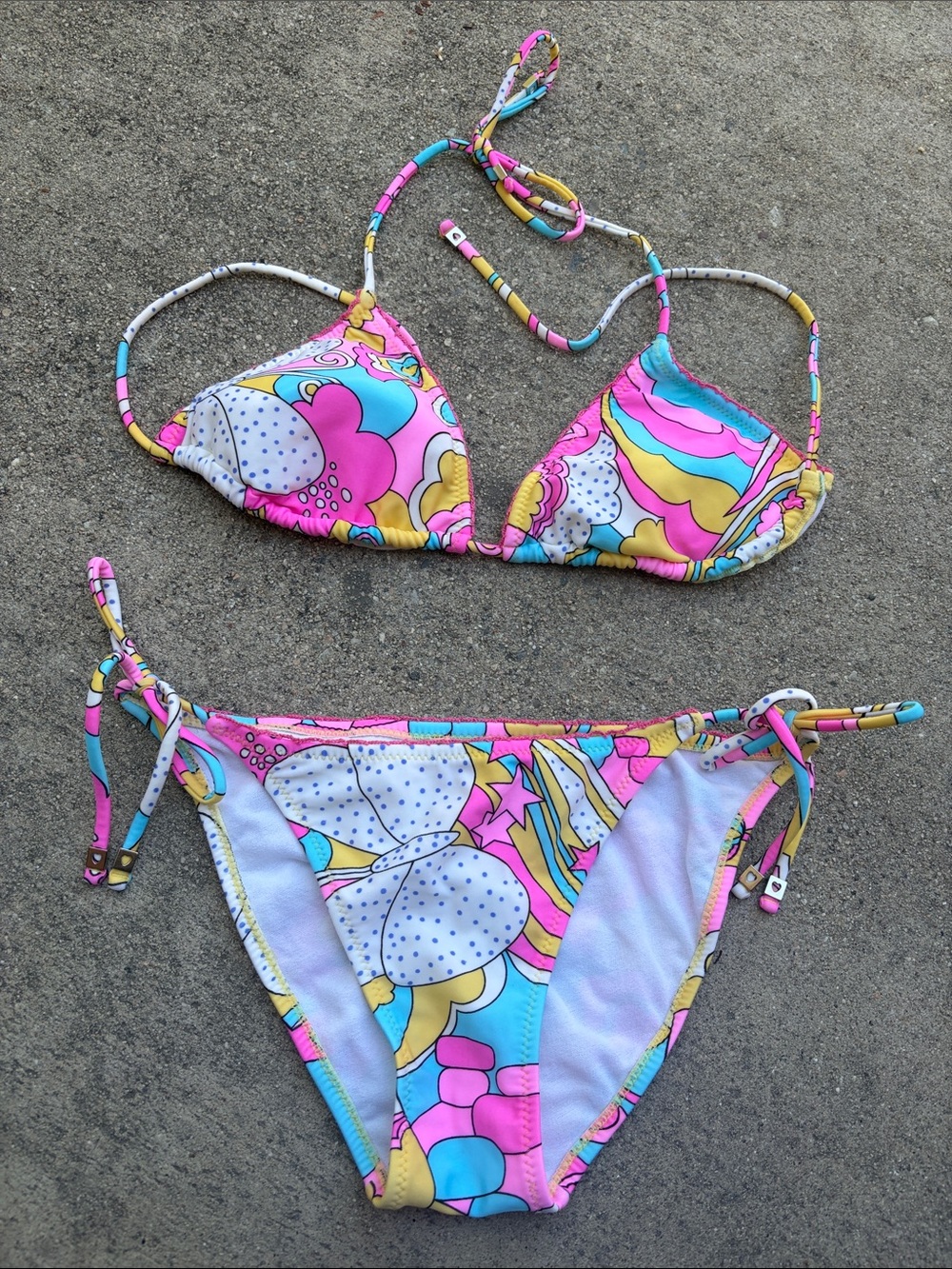 Sandy Bottoms bikini new without tags large yellow pink blue white triangle